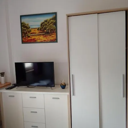 Antonia - 150m From Sea Guest house *
