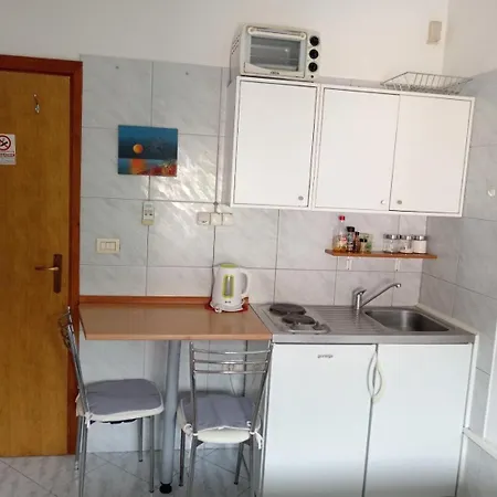 Antonia - 150m From Sea Guest house