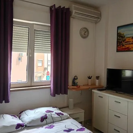 Antonia - 150m From Sea Guest house Umag