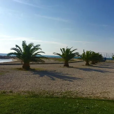 Nelly Gasthuis Umag